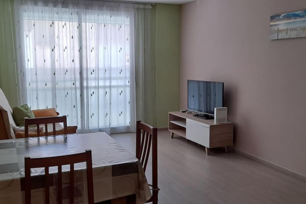Apartment Bonito Bajo Cerca Del Mar